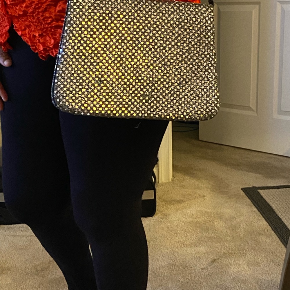 Great Condition Medium Silver Flat Cluth With Cha… - image 5